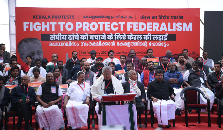 States further squeezed in interim budget, Centre eating into our financial resources, slams Pinarayi Vijayan - Vimarsana News